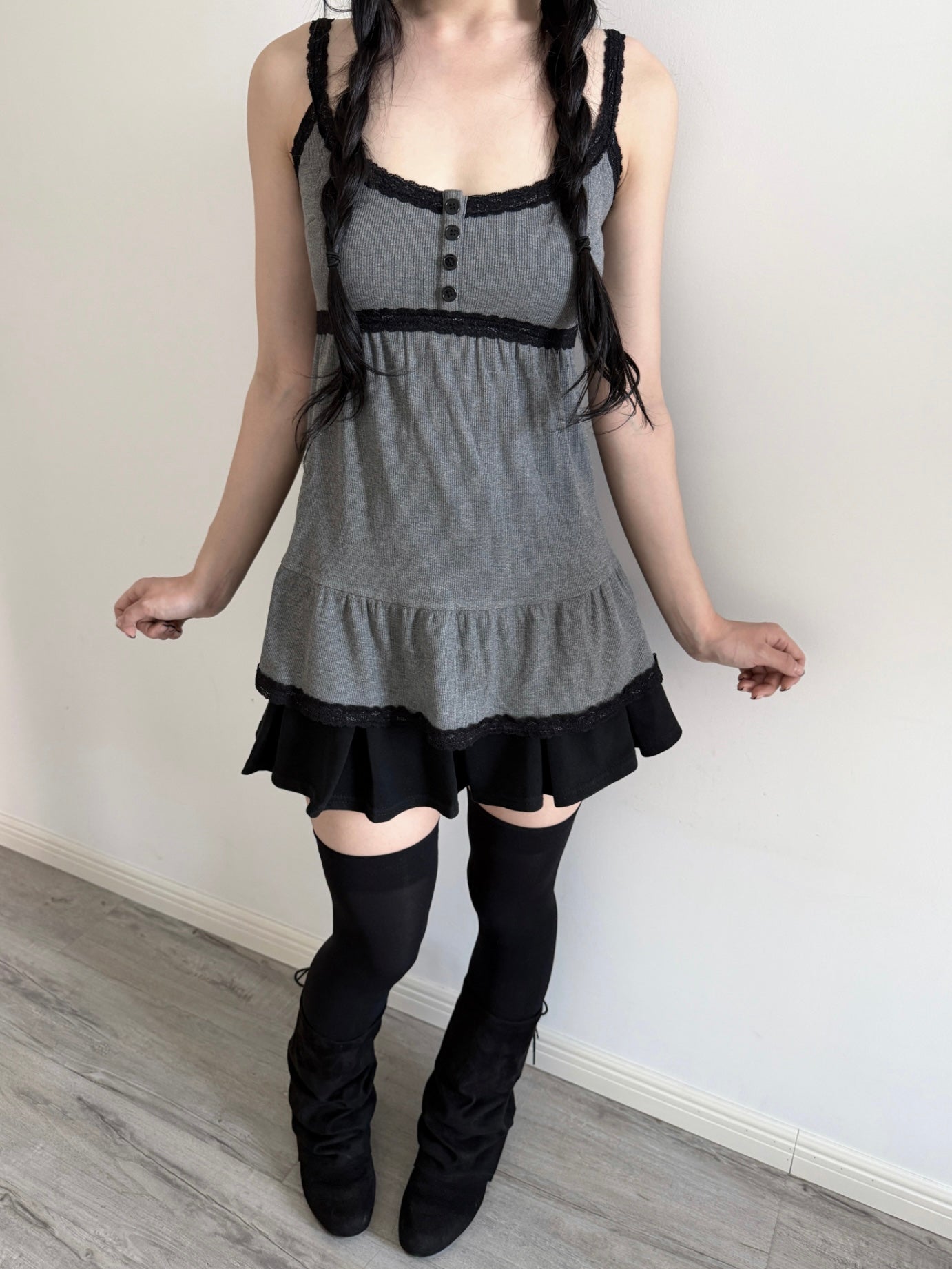 Lace Gray|Cami Top Adjustable Straps, Lace Trim, Cropped Layered Gray Aesthetic