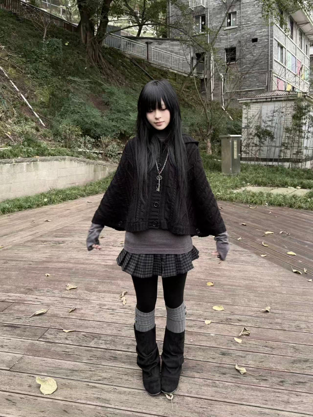 Lace Gray｜Vintage vibe Knit Hooded poncho Batwing Loose