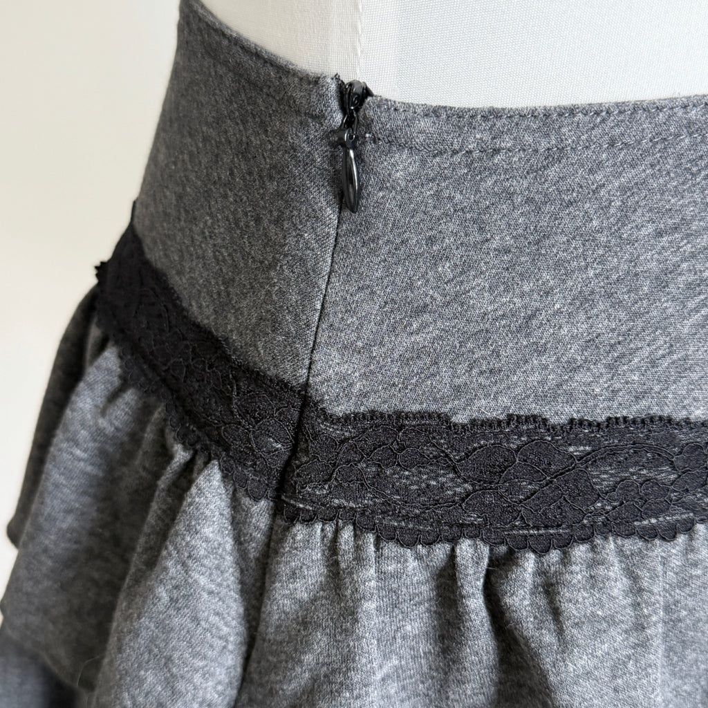Lace Gray｜Vintage Button A-Line Mini Skirt with Built-in Shorts