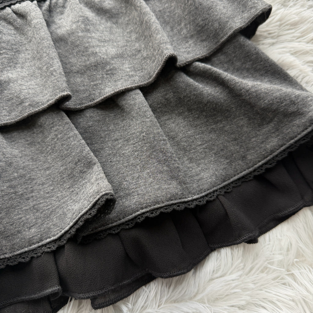Lace Gray｜Vintage Button A-Line Mini Skirt with Built-in Shorts