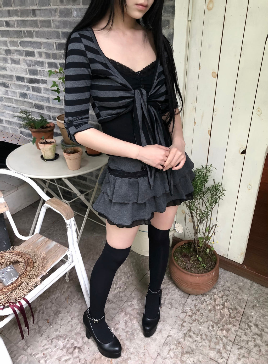 Lace Gray | Black & Gray Striped Tie-Waist Cardigan, Vintage Grunge Tone Slim-Fit Versatile Adjustable Sleeve Cropped Jacket