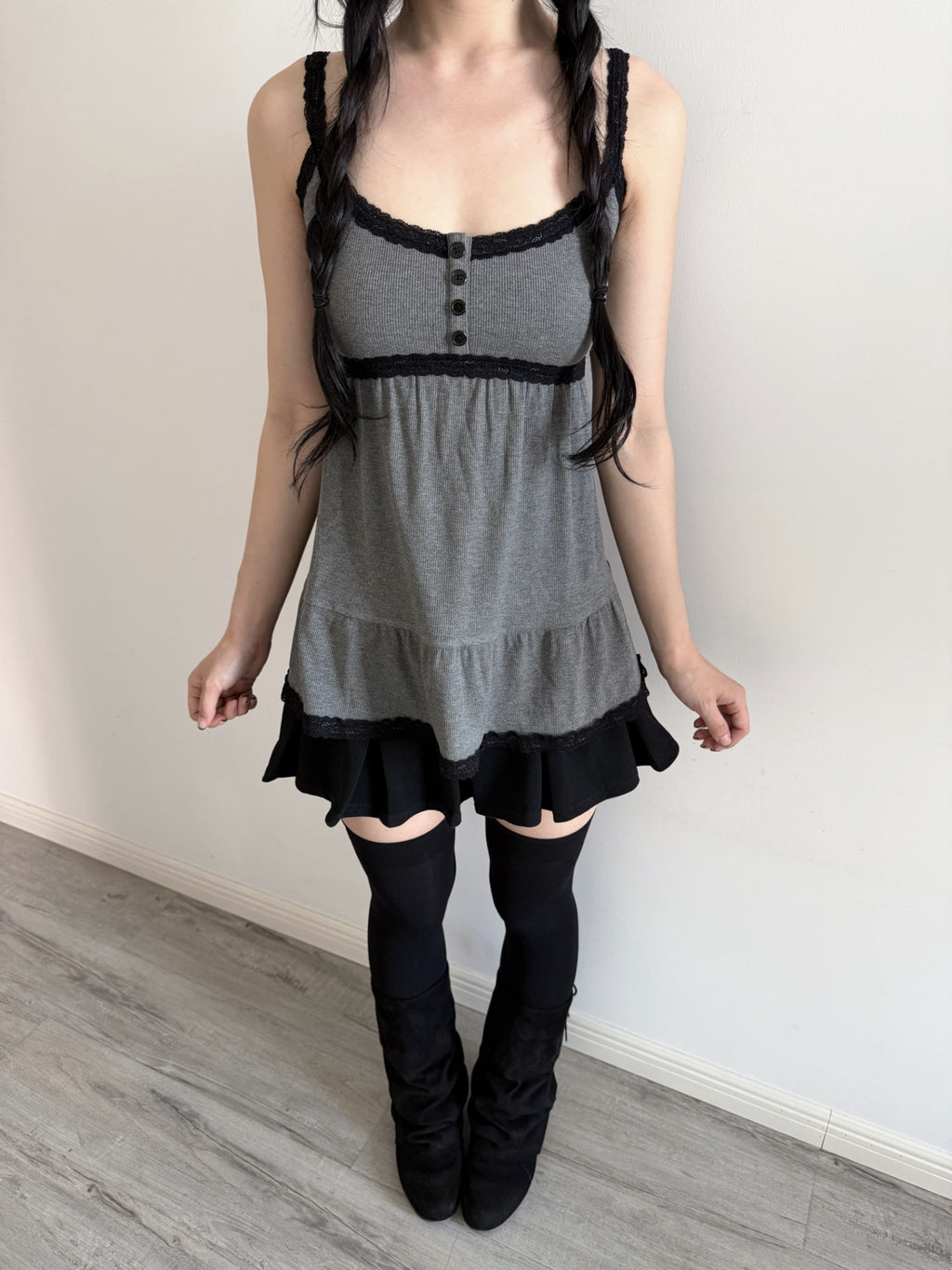 Lace Gray|Cami Top Adjustable Straps, Lace Trim, Cropped Layered Gray Aesthetic