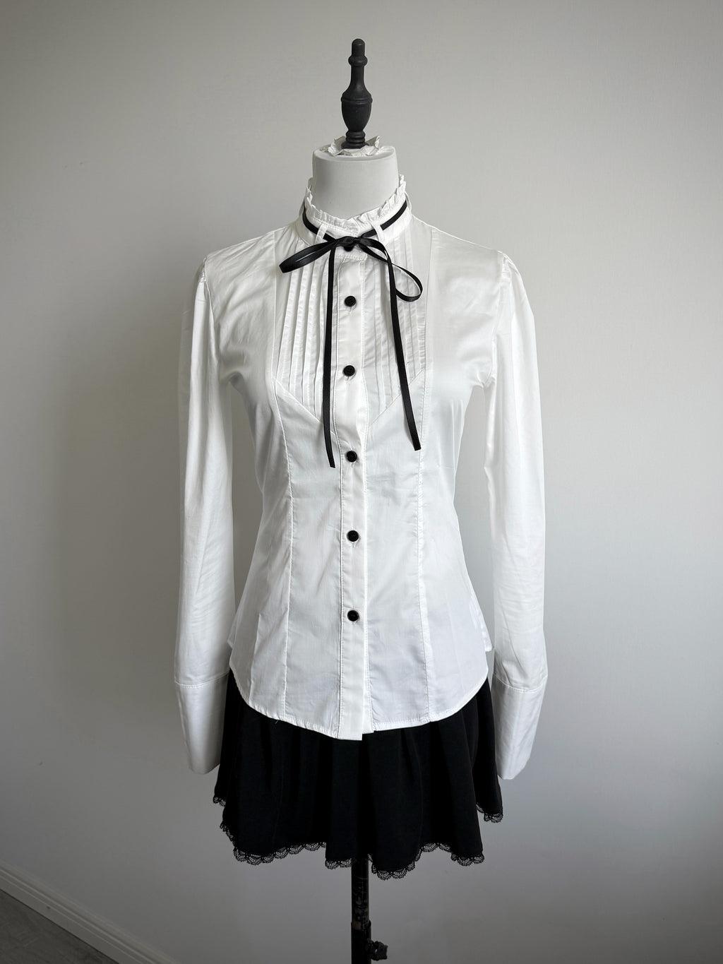 Lace Gray | Accordion‑Pleated Tie Stand‑Collar Cotton Blouse Fitted Waist