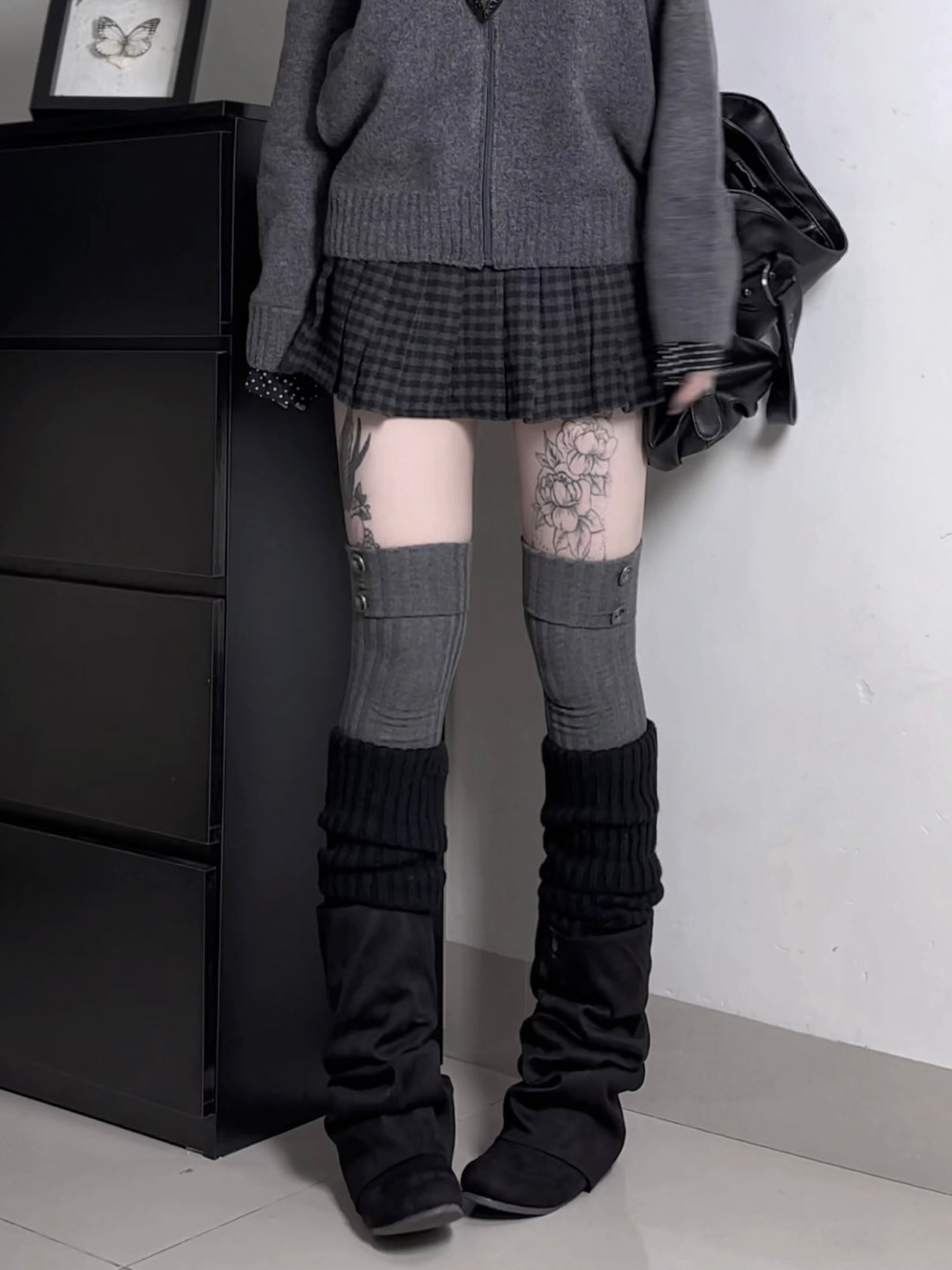 Lace Gray｜Wool Blend Black & Gray Plaid Skirt, Mid-Waist, Versatile Pleated short Skirt