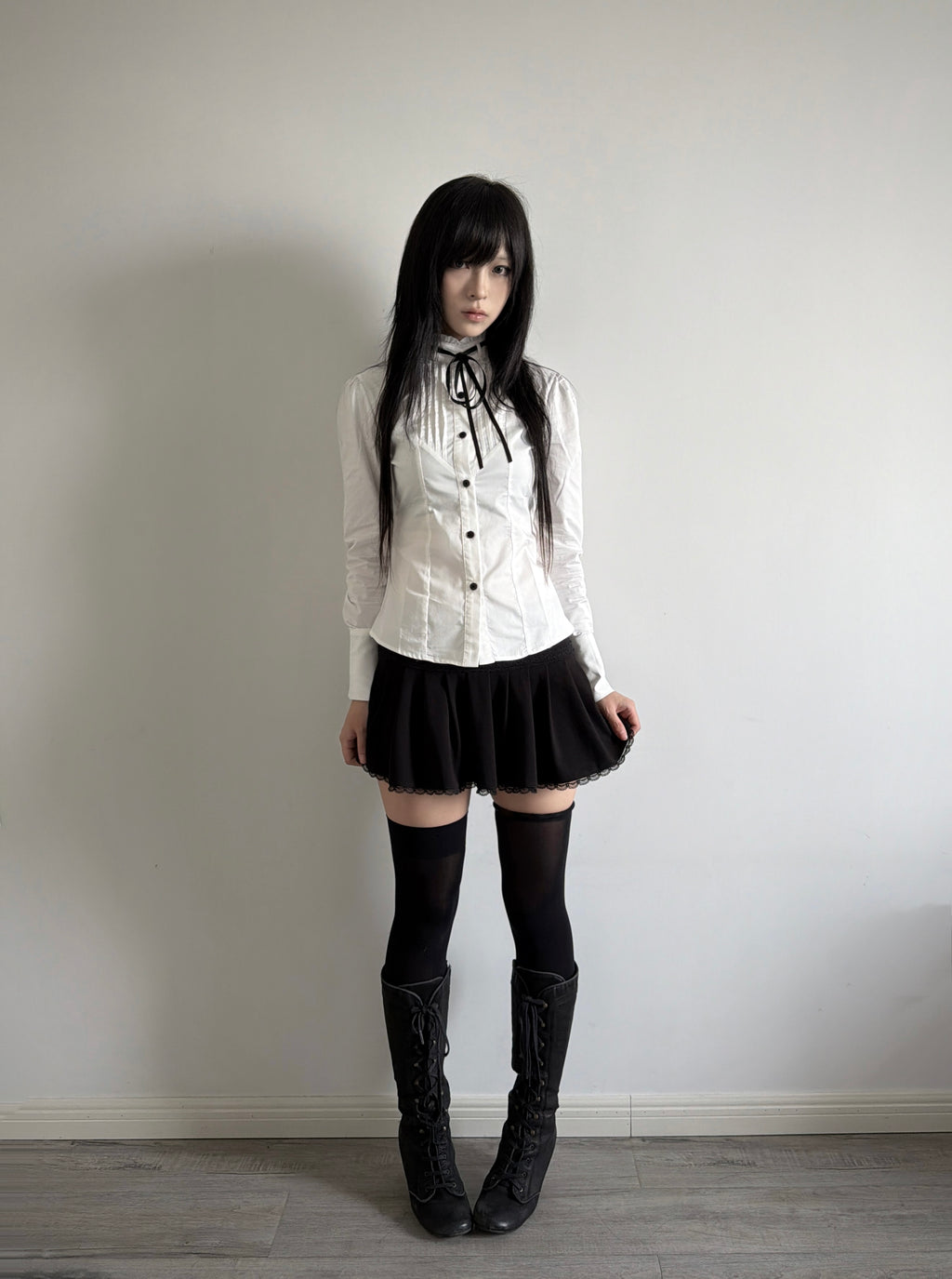 Lace Gray | Accordion‑Pleated Tie Stand‑Collar Cotton Blouse Fitted Waist