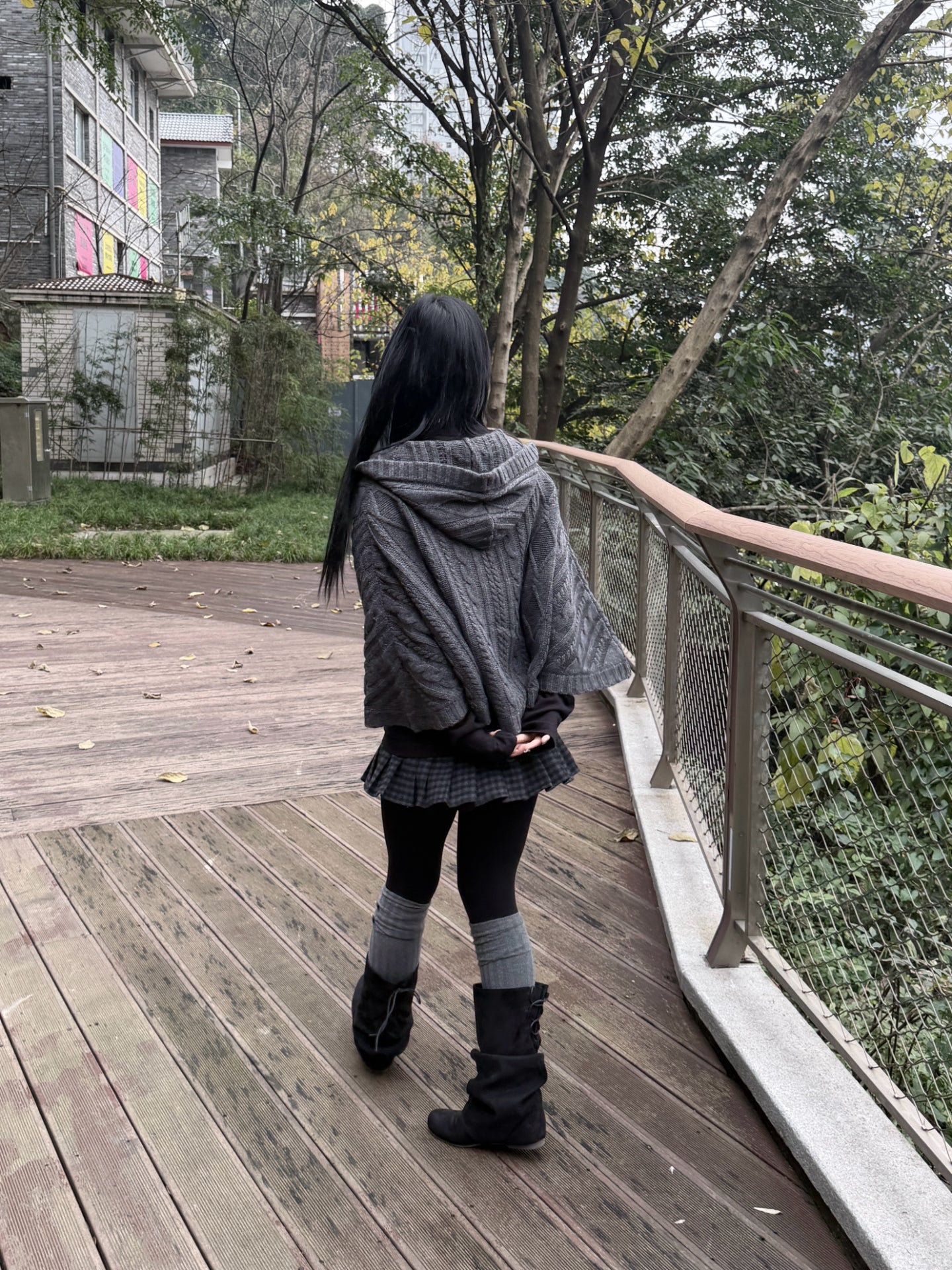 Lace Gray｜Vintage vibe Knit Hooded Cape Batwing Loose
