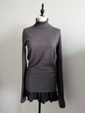 Lace Gray｜Turtleneck warm base sweater with button design and thumbhole cuffs